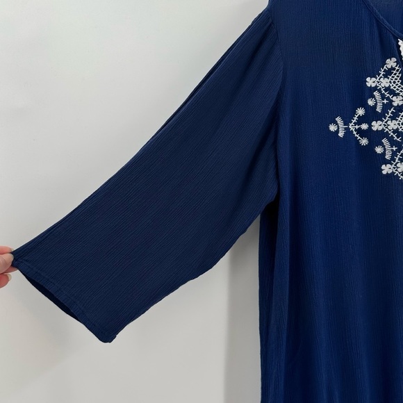 HANNAH Women’s Dark Blue with White Embroidery & Tassle Tie Top Size Medium - Picture 4 of 11